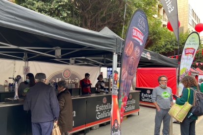 Estrella de Galicia, cerveza oficial del Día del Tomate.