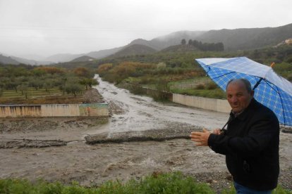 Una rambla saliendo al río Sierro en Suflí (FOTO: Sergio Sánchez López).