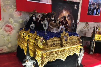 Maqueta del misterio de la hermandad de Santa Marta.