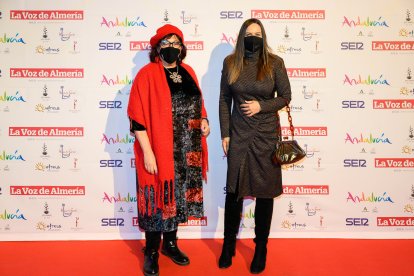 María del Mar García e Inmaculada Cid, presidenta y secretaria del Colegio de Enfermería de Almería.