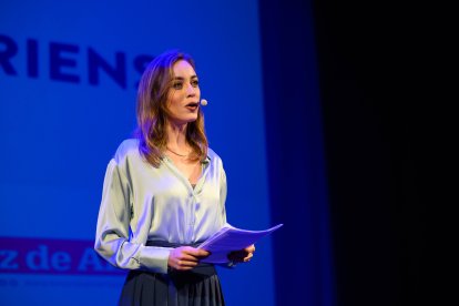 La periodista Ana Márquez conduce la gala.