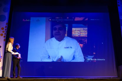 Videollamada con el chef José Álvarez, responsable de La Costa.