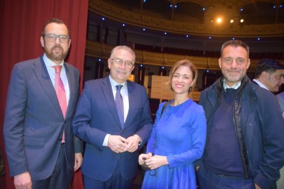 Alberto Ortiz de Saracho, Manuel Muñoz, Ella Nuñez y Alberto Cabello de la Consejería de Turismo de la Junta de Andalucía.
