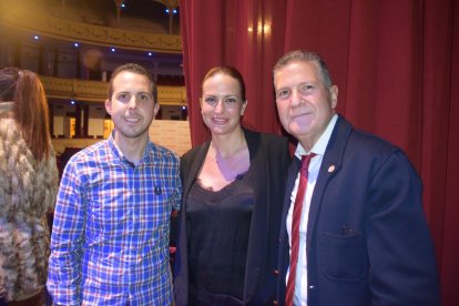 Jorge Castillo y Lourdes Fernández del restaurante La Costa de El Ejido  y Manuel Leal del Bar Quinto Toro
