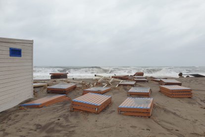 Fuerte oleaje en Vera. /Foto: Ayto. Vera