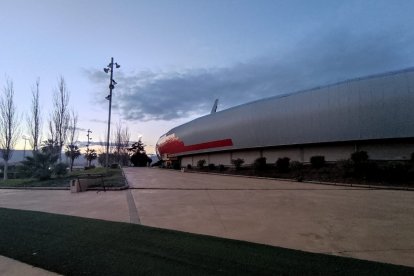 Rojo intenso para darle presencia.