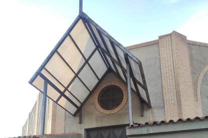 Las puertas de San Ignacio, poco antes de abrir