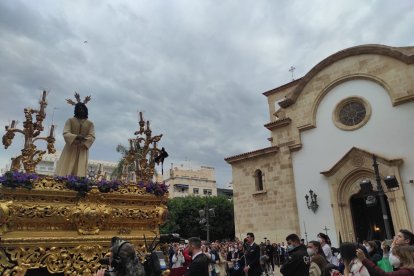 El Señor de las Penas, en la calle.