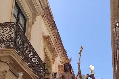 El Señor de la Vida, avanzando por Mariana.