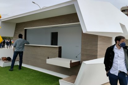 Imagen renovada para esta zona del Puerto de Adra.