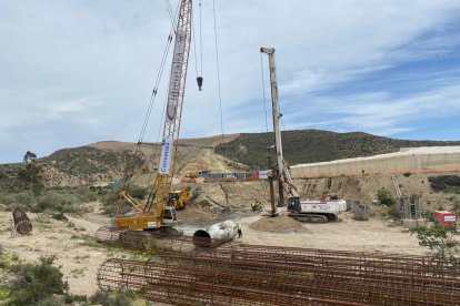 Las obras avanzan bien, según Adif.