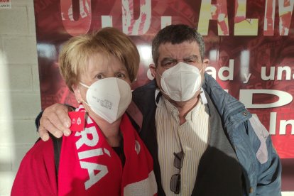 Charo del Pino y Juan Iniesta Salas, conocido como Basora, ex-futbolista.