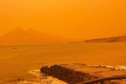 Vista de Los Frailes desde La Isleta del Moro (FOTO: Hostal Restaurante La Isleta).