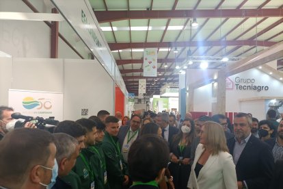 El Centro de Exposiciones y Congresos de Campohermoso, lleno de ambiente.