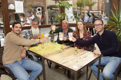 Juan, Mercedes, Agustín, Francisco y Andrés forman parte de la empresa Acuíferos Sierra de Gádor.