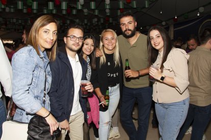 Juan Carlos, Fernanda, Anastasia, Pedro, Nerea y Trini de Herbex.