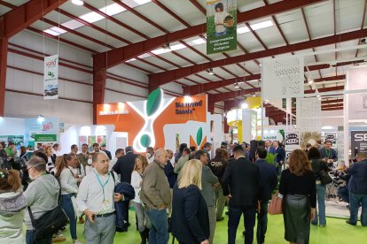 El recinto ferial de Campohermoso registró lleno absoluto en la primera jornada de Expolevante