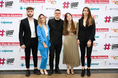Marina Rodríguez, Rodrígo Díaz, Andrés Martínez, Ana Frías y Silvia.