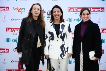 Antonia S. Villanueva, Marta Bosquet y Laura Martínez.