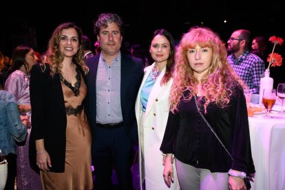 Alejandra Abad, José Navarro y Rosa Ojeda minutos después de la gala.