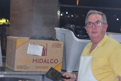 Juan, cofrade del Prendimiento, en la plancha.