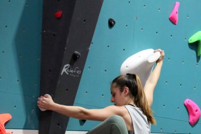 Máxima flexibilidad en las piernas para alcanzar rápidamente la cima.