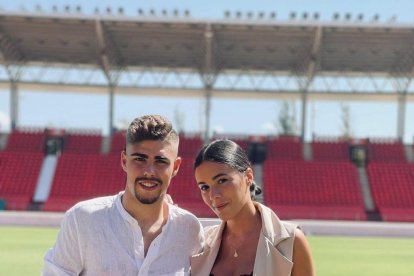 Pozo con su pareja, Pilar Bogado.