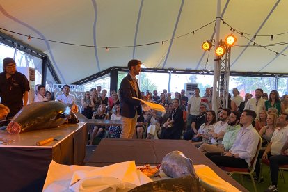 Diferentes piezas de atún rojo.