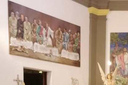 Los niños y niñas que tomaron la Primera Comunión en Gádor recibieron de recuerdo un pergamino.