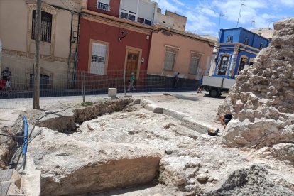 Restos del baluarte de la Antigua Puerta de la Carnicería