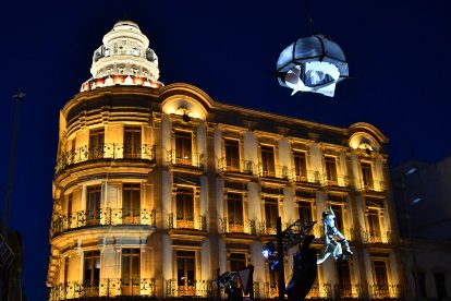 Un bello montaje aéreo frente a la Casa de las Mariposas.