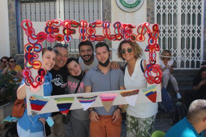 Almerienses disfrutando de la jornada.