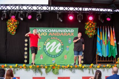 La actuación de Dúo King.