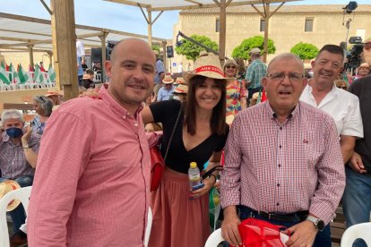 Antonio Bonilla, Vanesa Lidueña y Antonio Martínez, desde la derecha.