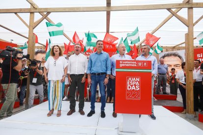 Acto central del PSOE de Almería por el 19-J.
