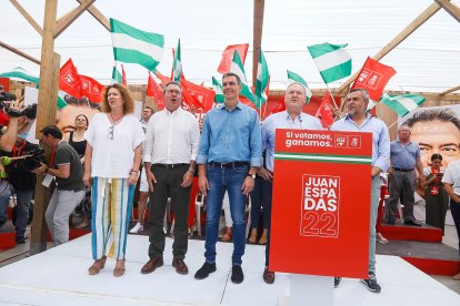 El mitin se ha celebrado en el castillo de Cuevas.