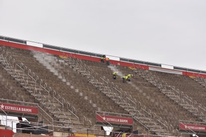 Así queda la parte de sol en Son Moix sin asientos.