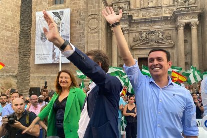 Feijóo, junto a la consejera Carmen Crespo y el presidente de Diputación, Javier A. García.