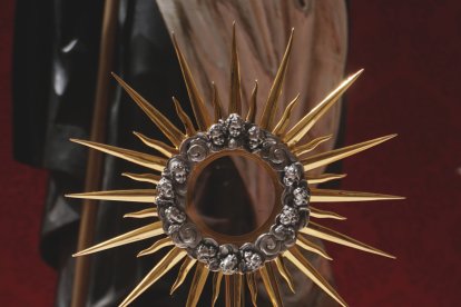 Detalle del altar de la Macarena.