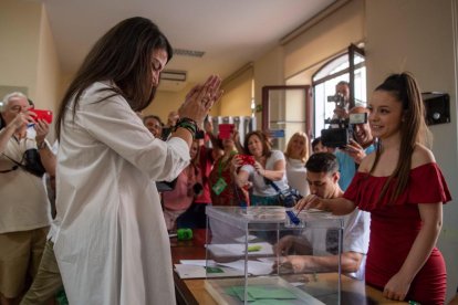 La candadita de Vox a la Junta de Andalucía, Macarena Olona.