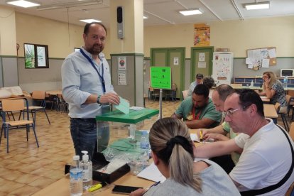 Ramón Herrera de las Heras ha ejercido su derecho a voto.