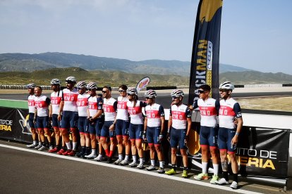 Una de las formaciones posando.