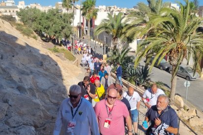 Camino de la Alcazaba para empezar el recorrido.