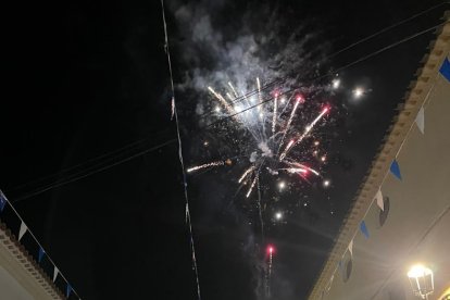 La Virgen del Saliente fue recibida con fuegos artificiales en Chirivel.