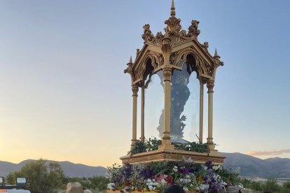 Atardecer en el traslado de la Virgen del Saliente.