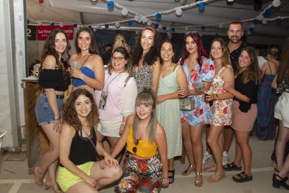 Pili Lorenzo, Ana Belén García, María del Mar Torrente, Sara García, Rocío Cuadrado, Lorena Marín, Claudia y Cristina.