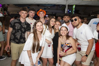 Mar, Andrea, Silvia, Hada, Marta, Cristian, Andrey, Guillermo, Adrián y Rober.