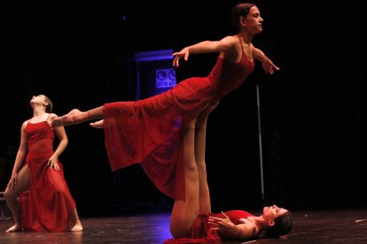 El Festival de Danza se celebró en el Auditorio de El Ejido.
