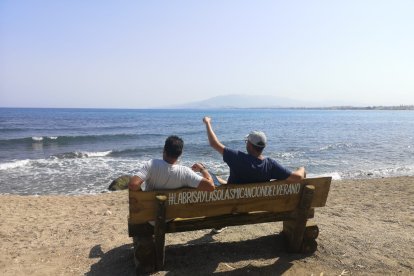 #Labrisaylasolasmicancióndeverano, este es el hastag del Bosque de Palomares.