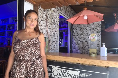 Claudia Cataleya, administradora de la Coctelería Cattaleya